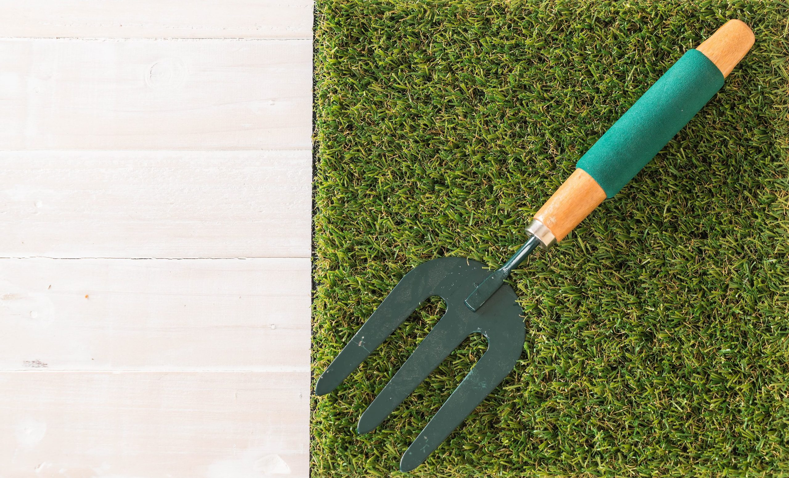 A photo of gardening tools